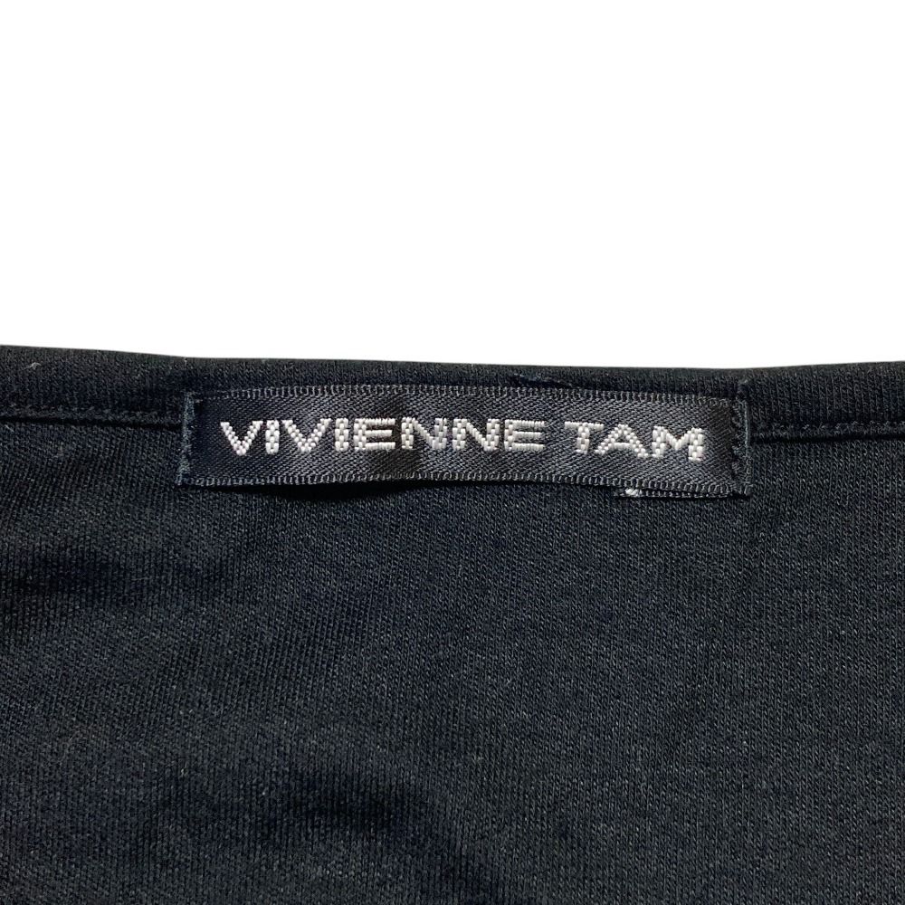 美品 VIVIENNE TAM ヴィヴィアンタム フラワー 転写プリント ノースリーブブラウス サイズ1 ブルー レディース 古着 中古 USED VIVIENNE TAM - 美品 VIVIENNE TAM ヴィヴィアンタム フラワー 転写