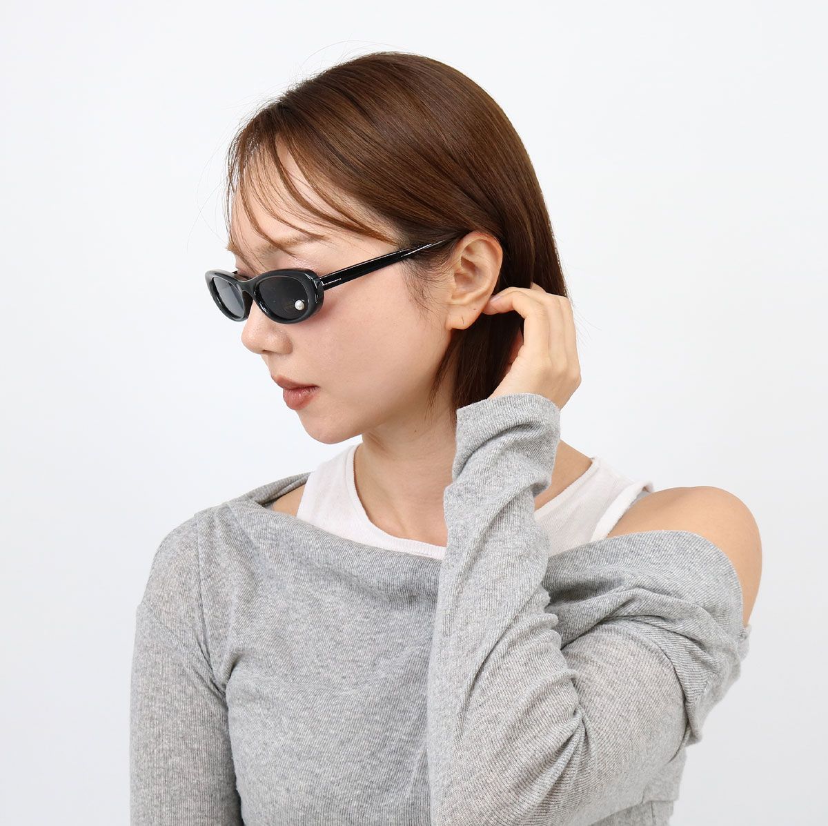 □KIMHEKIM キムヘキム サングラス ZG6SG02BK パールチャーム付き 伊達 