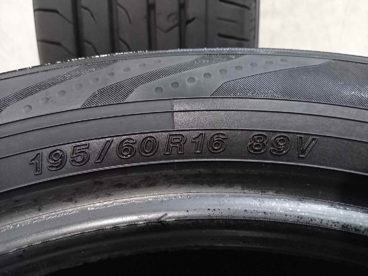 YOKOHAMA BluEarth-RV RV03 195/60R16 16インチ 夏タイヤ 2本 22年製 