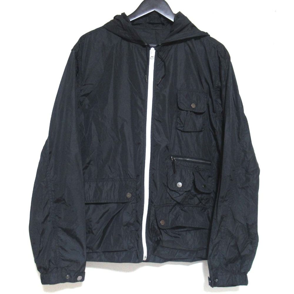 dunhill ダンヒルパッカブルナイロンパーカー　Mサイズ 美品 dunhill ダンヒル スリムフィット パッカブル ジップアップ
