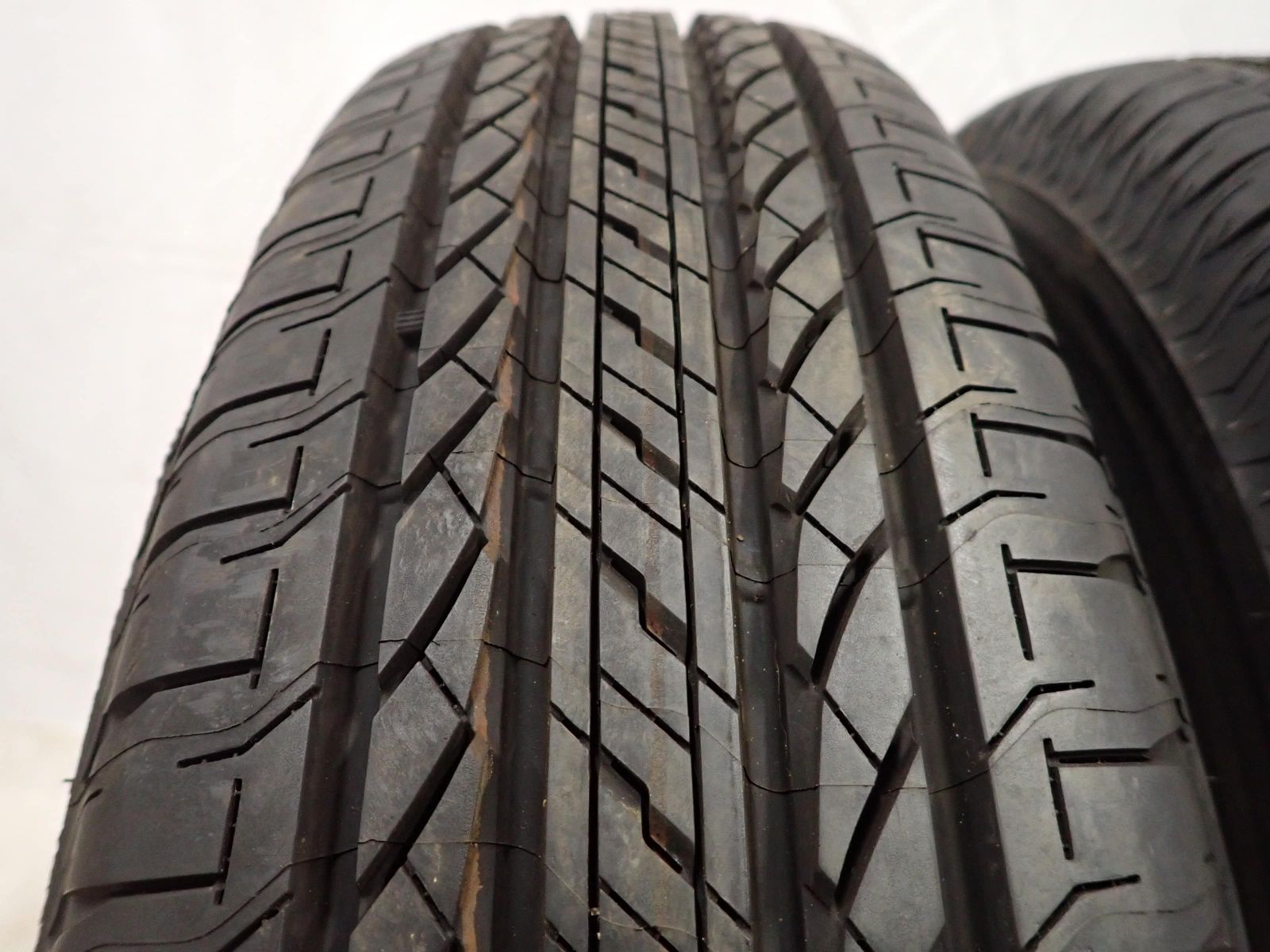 新車外し 夏4本 会社宛 送料無料 195/80R15 96S ブリヂストン 