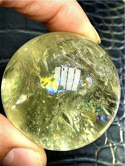 AAA級【金運UP】☆天然レインボーシトリン丸玉B91D1/118D01D - メルカリ