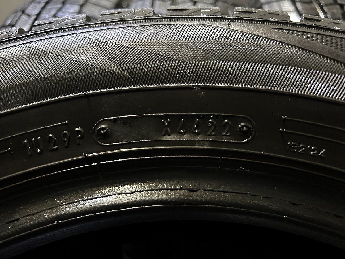 DUNLOP WINTER MAXX WM02 175/65R14 14インチ スタッドレス 4本 22年製 バリ溝 コルト ベリーサ デミオ bB ノート ヴィッツ等　(KTF492) DUNLOP WINTER MAXX WM02 175/65R14 14インチ スタッドレス 4本 22年製