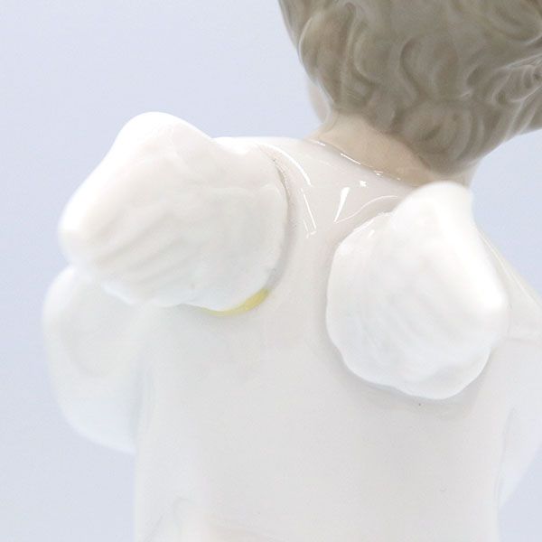 リヤドロ LLADRO 可愛いフルート Angel with Flute 磁器 天使【yy