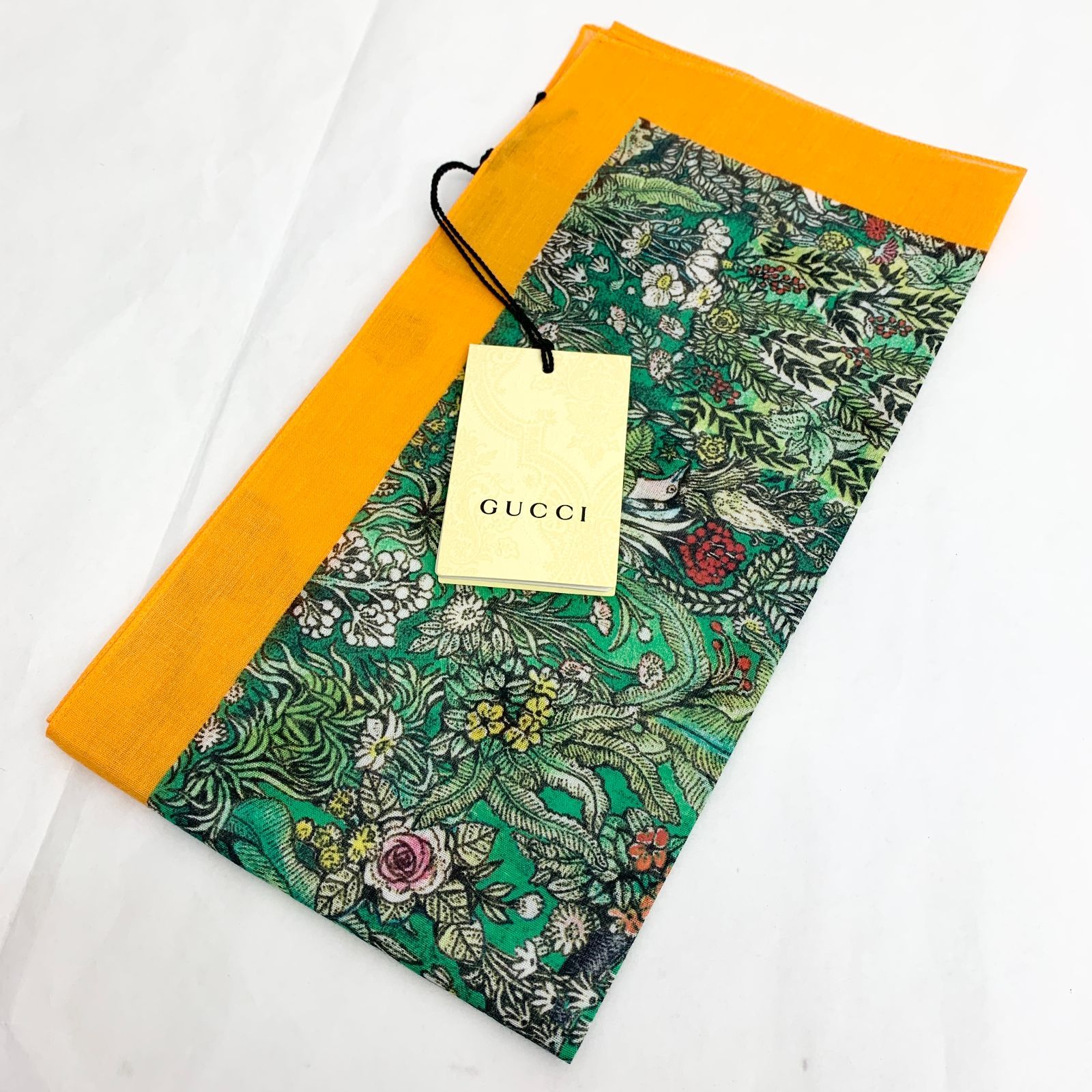 未使用 Gucci ヒグチユウコ グッチ コラボ スカーフ ウサギ 一輪車 