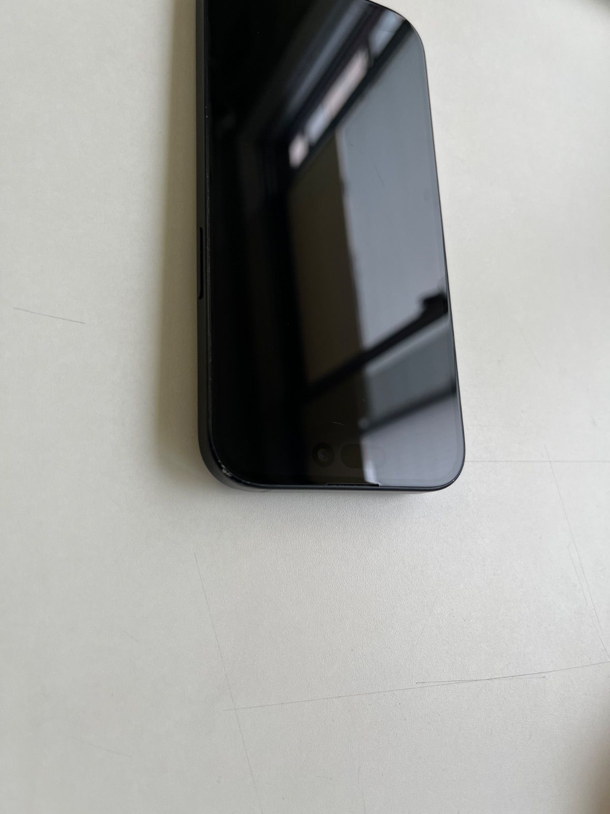 美品 iPhone 15 128GB ブラック SIMフリー docomo - メルカリ