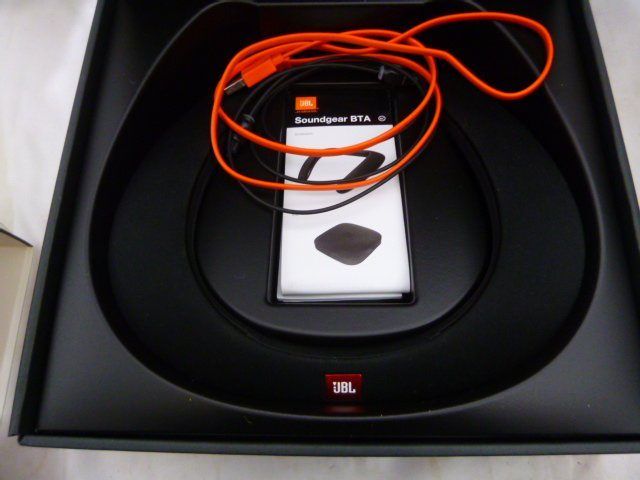 オーディオ機器 JBL SOUNDGEAR BTAウェアラブルネックスピーカー