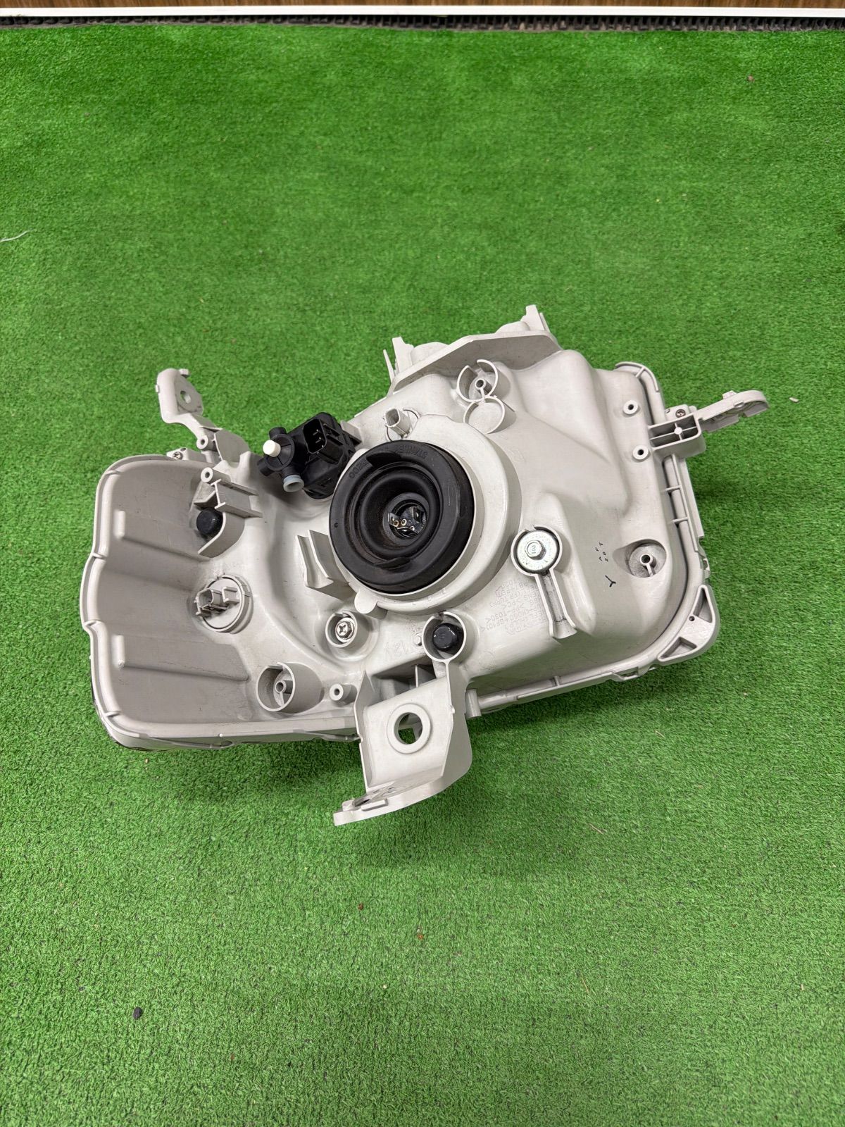 ホンダ N-BOX JF1 JF2 純正 右側 ヘッドライト STANLEY P9911 (403