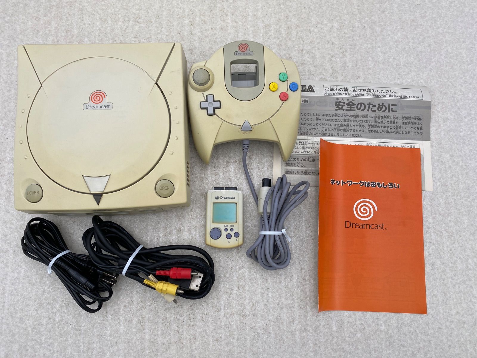 ドリームキャスト本体 HKT-3000 動作品 - メルカリ ドリームキャスト本体 HKT-3000 動作品 - メルカリ