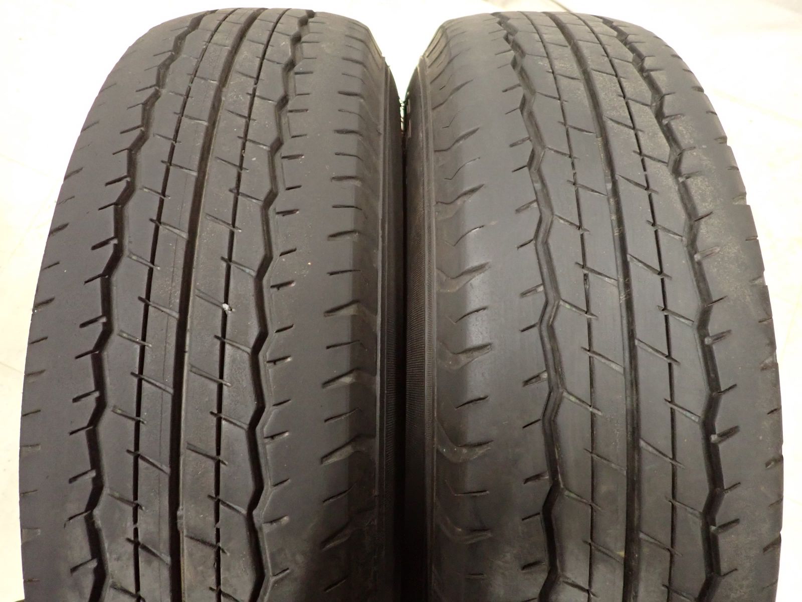 夏4本SET 会社宛送料無料 195/80R15×6J 107/105 LT ダンロップ SP175N 