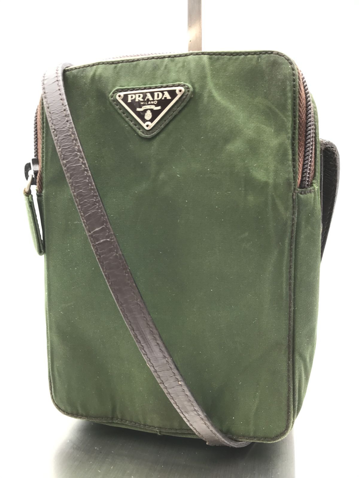 PRADA　プラダ　ミニショルダーバッグ　テスートナイロン×レザー　三角ロゴ　カーキ系　813