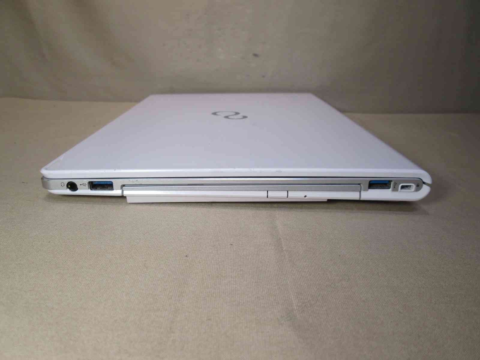 富士通 LIFEBOOK SH75/T Core i5-5200U 2.2GHz 4GB DVDスーパーマルチ