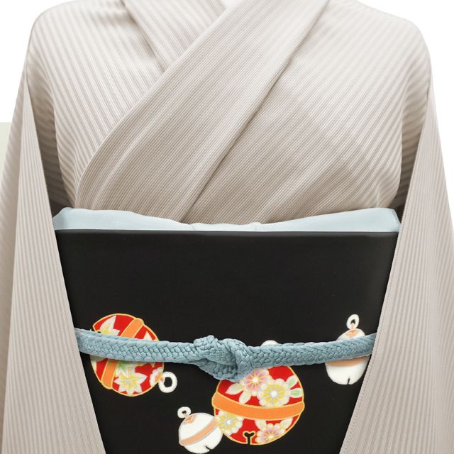 新古品】 名古屋帯 未使用 正絹 塩瀬 九寸 手染め 手刺繍 黒地