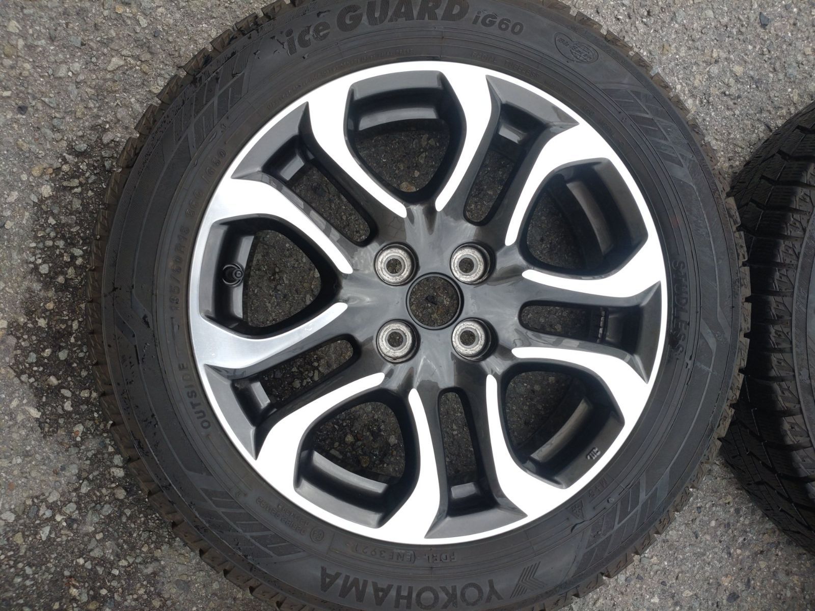 MAZDA マツダ デミオ DJ系 16インチ 5.5J +40 PCD100-4H ＆ YOKOHAMA 