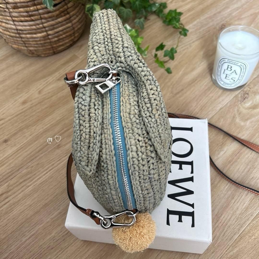 LOEWEロエベ　ラフィアバニーバッグ　ショルダー　斜めがけポシェット　ラビット LOEWEロエベ ラフィアバニーバッグ ショルダー 斜めがけポシェット