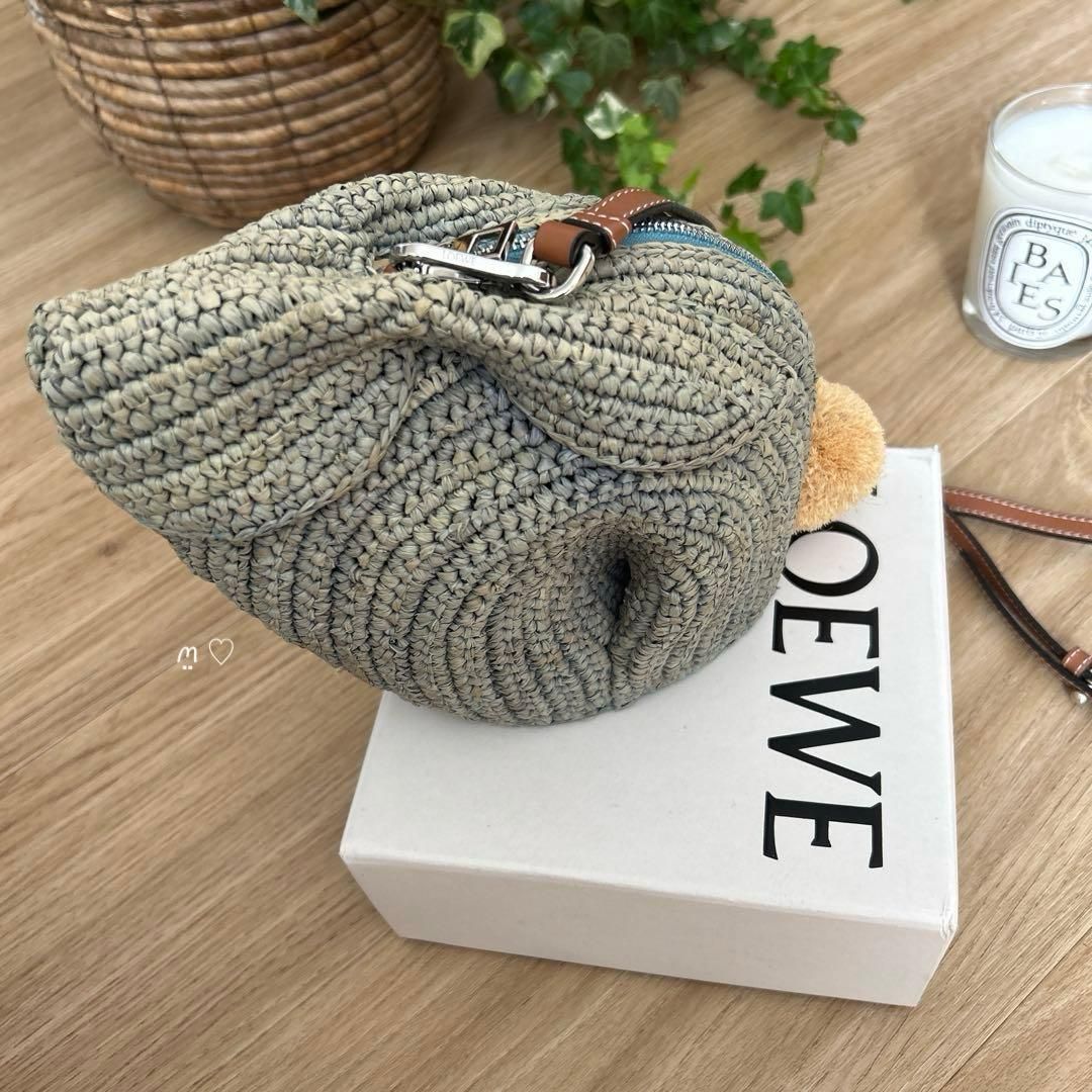 LOEWEロエベ　ラフィアバニーバッグ　ショルダー　斜めがけポシェット　ラビット LOEWEロエベ ラフィアバニーバッグ ショルダー 斜めがけポシェット