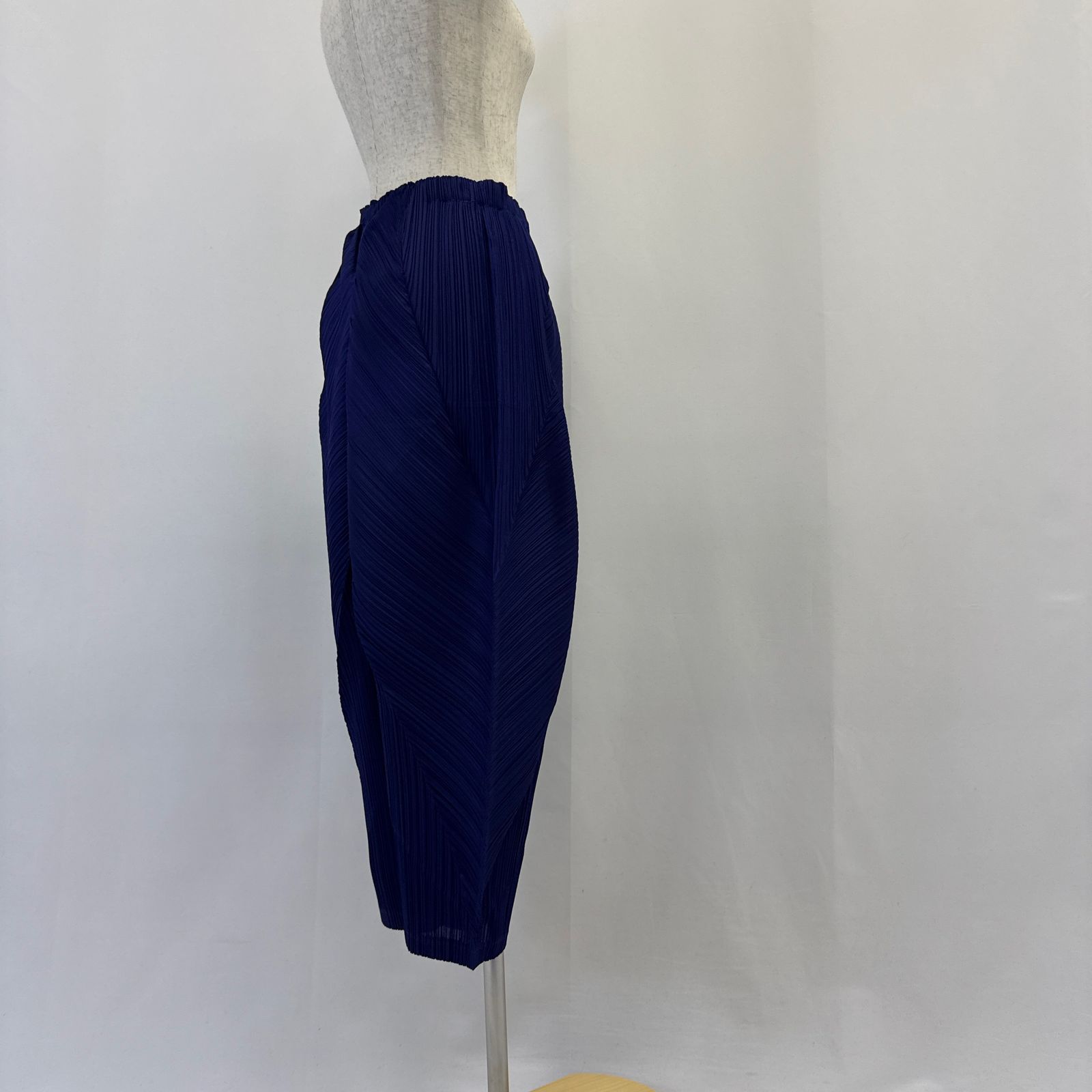 PLEATS PLEASE 変形パンツ プリーツプリーズ イッセイミヤケ PLEATS PLEASE ISSEY MIYAKE - プリーツプリーズ pleats please 変形
