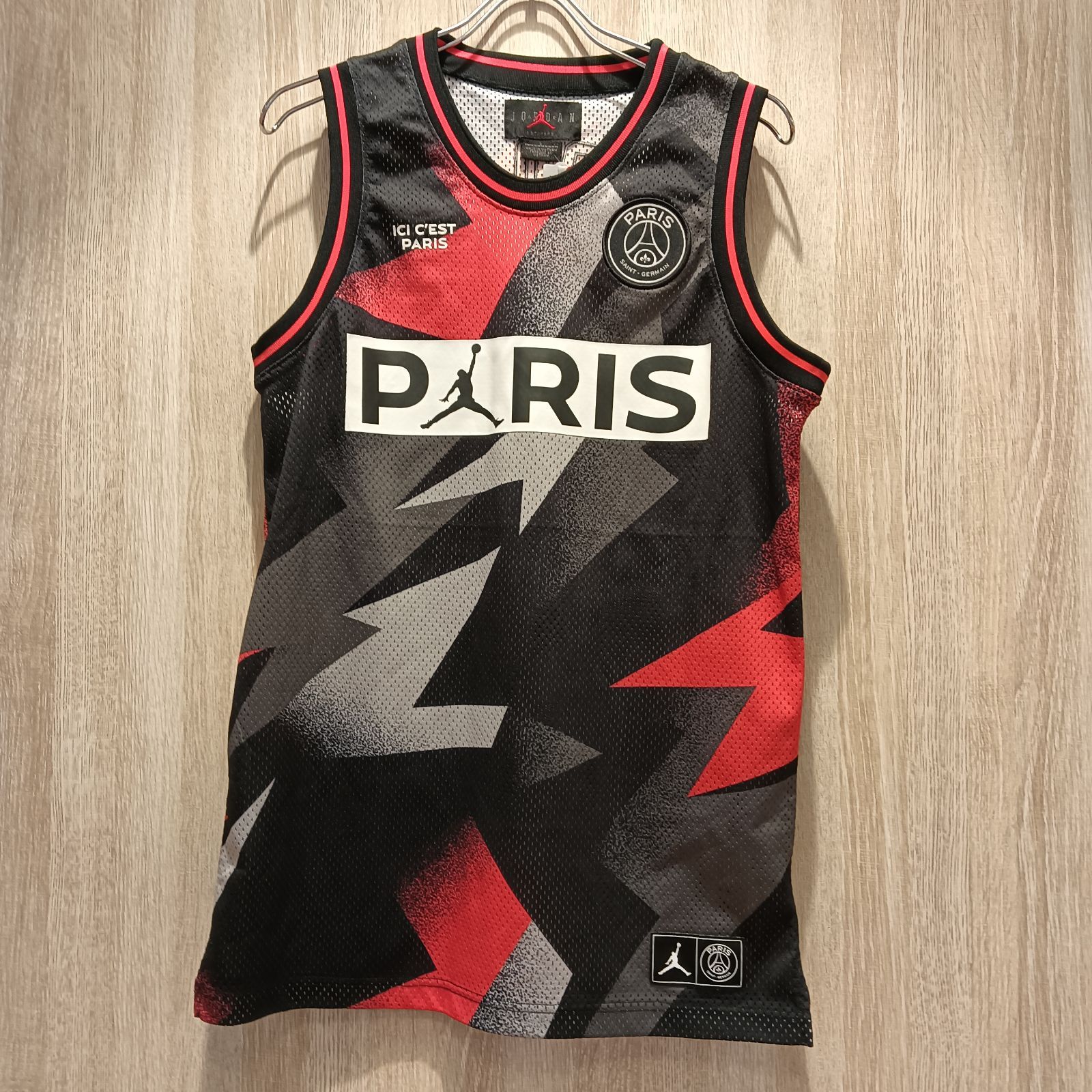 【希少】ジョーダン× PSG コラボ メッシュ ユニフォーム Jordan x Paris Saint-Germain Mesh Jersey ジョーダン（Jordan）と