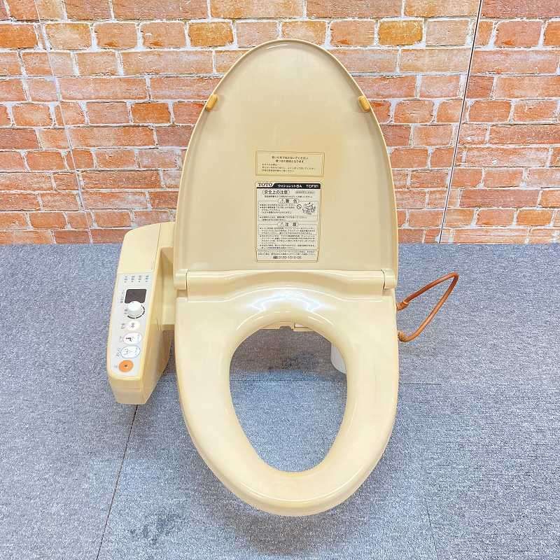 中古品】【ジャンク扱い】 TOTO 電気温水便座 ウォシュレット シャワー 