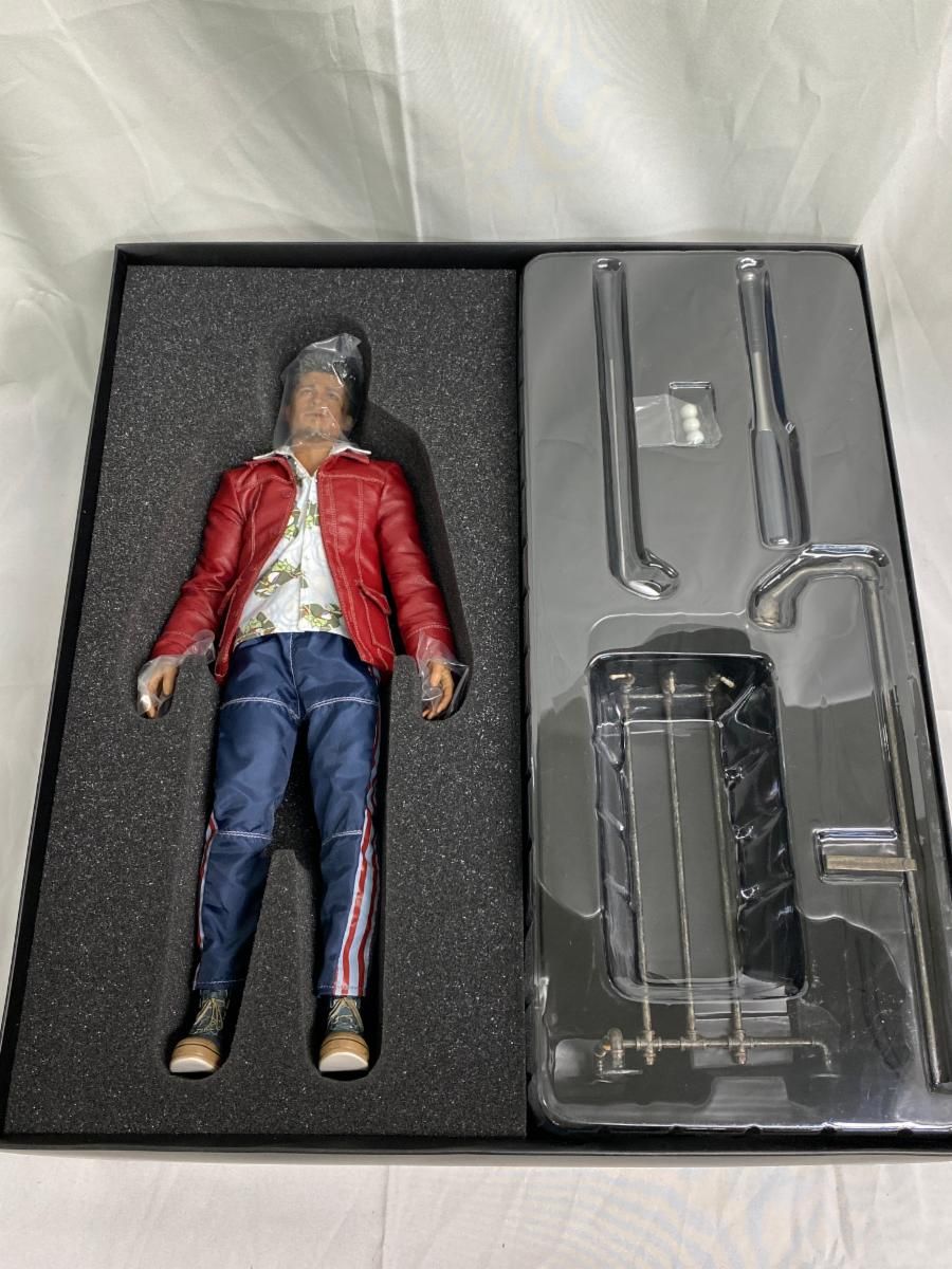 ファイト・クラブ」ブラピ演じるタイラーがフィギュアに タイラー