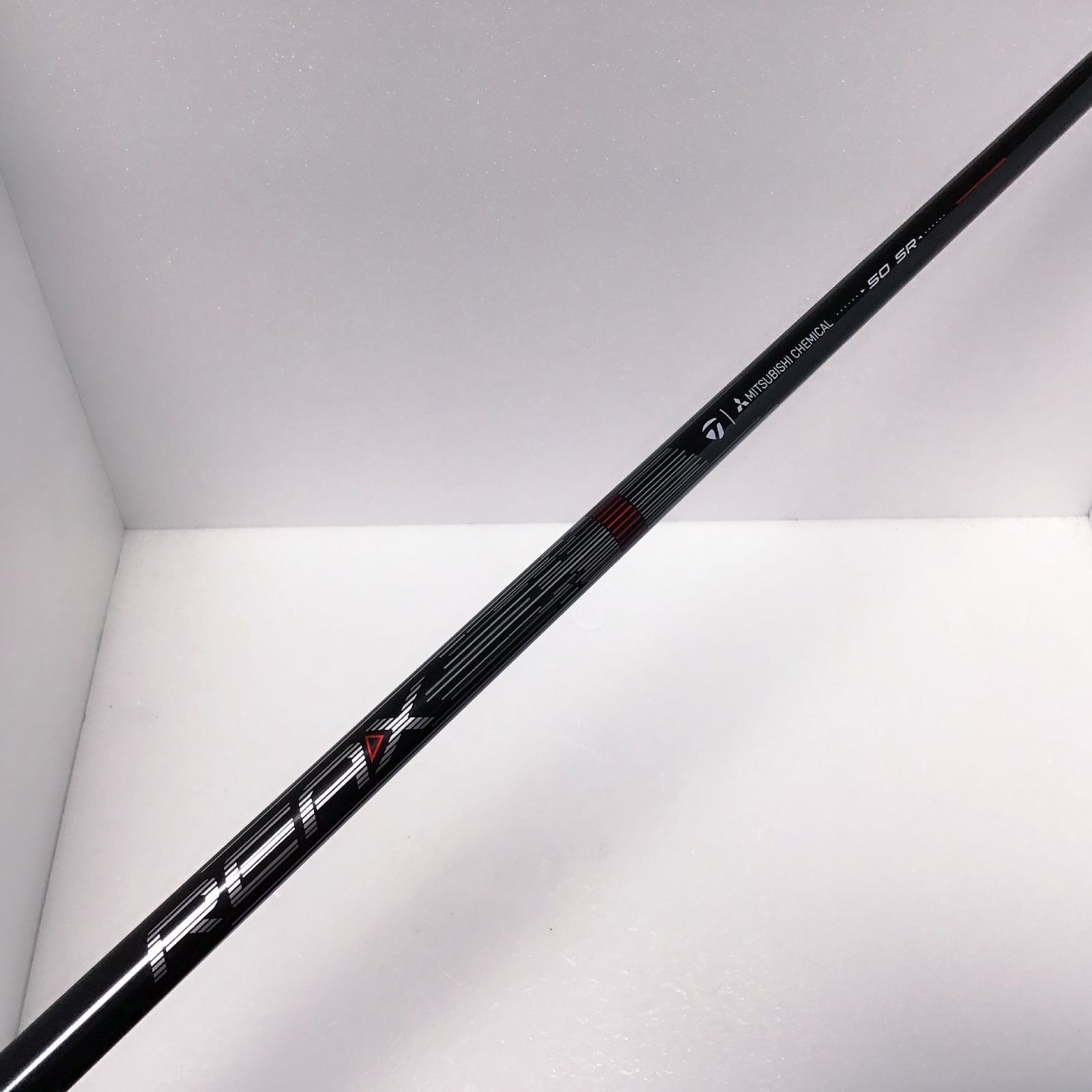 未使用品Qi4D シリーズ ドライバー用シャフト REAX MR50 硬さSR 未使用 