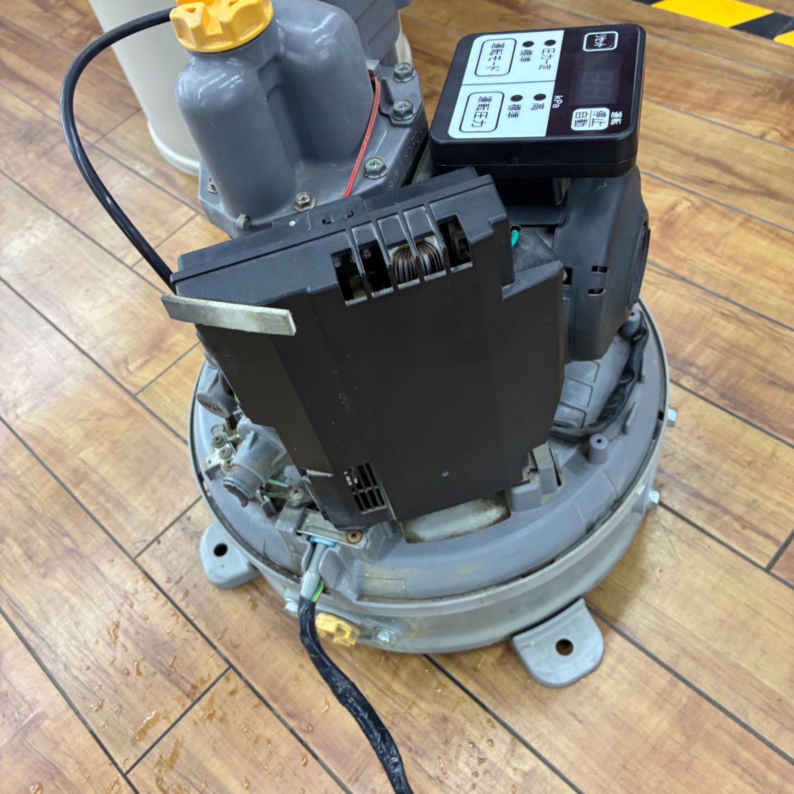 日立(HITACHI) インバーター浅井戸用自動ポンプ WT-P125X 【中古 