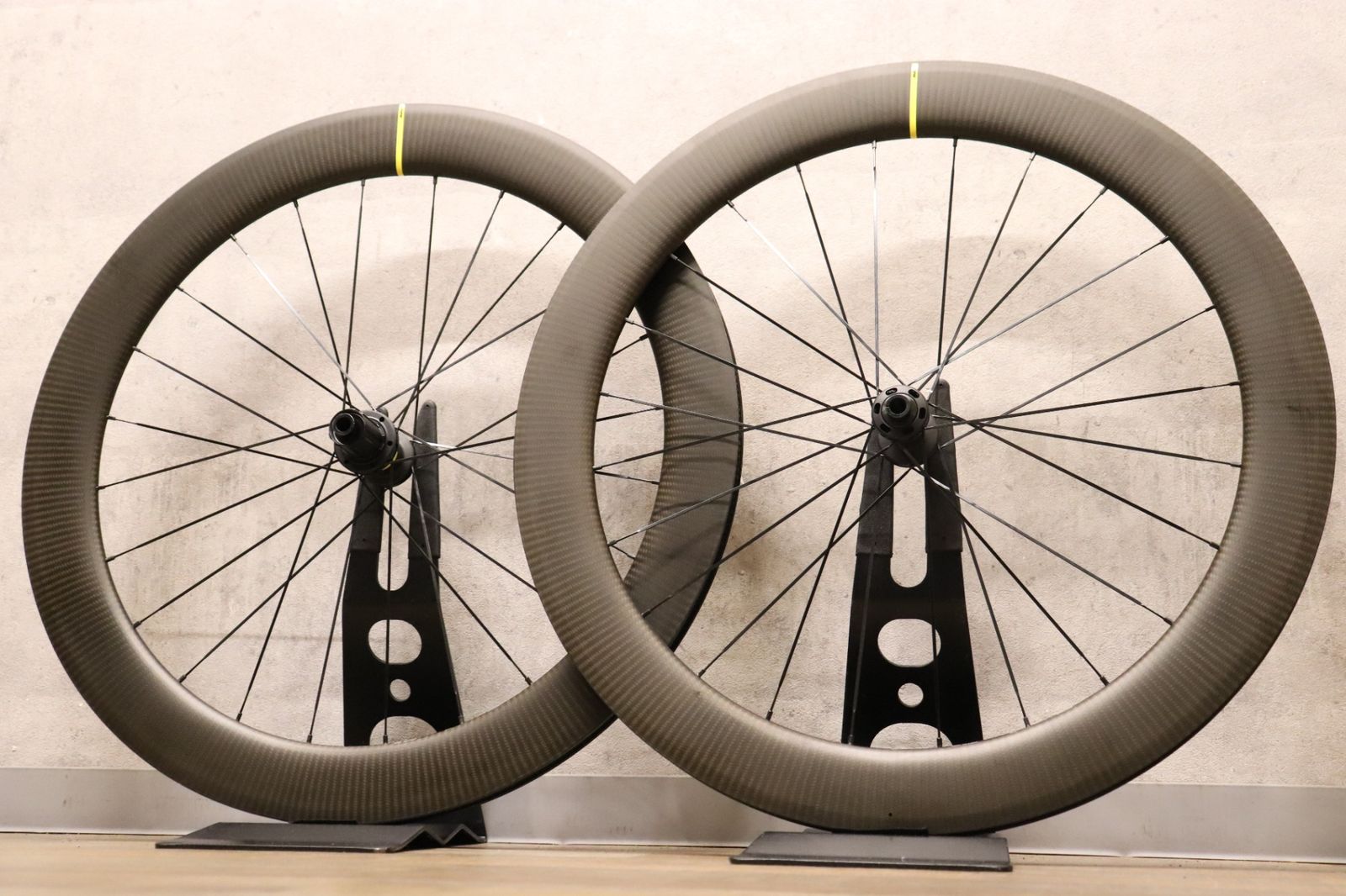 マヴィック MAVIC コスミック COSMIC SL 65 DISC カーボン 
