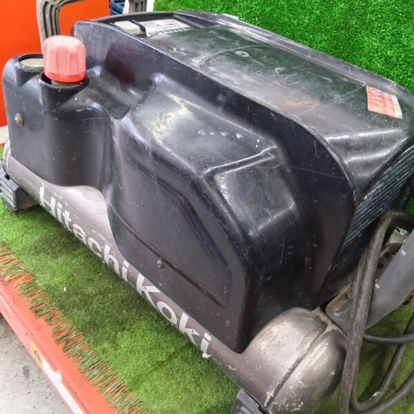 日立工機 EC1445H さわモデル エアコンプレッサー【野田愛宕店】【店頭取引限定】【中古】管理番号：IT43CLOW5ZME ジャンク】日立 さわモデル エアコンプレッサー EC1445H【野田愛宕店