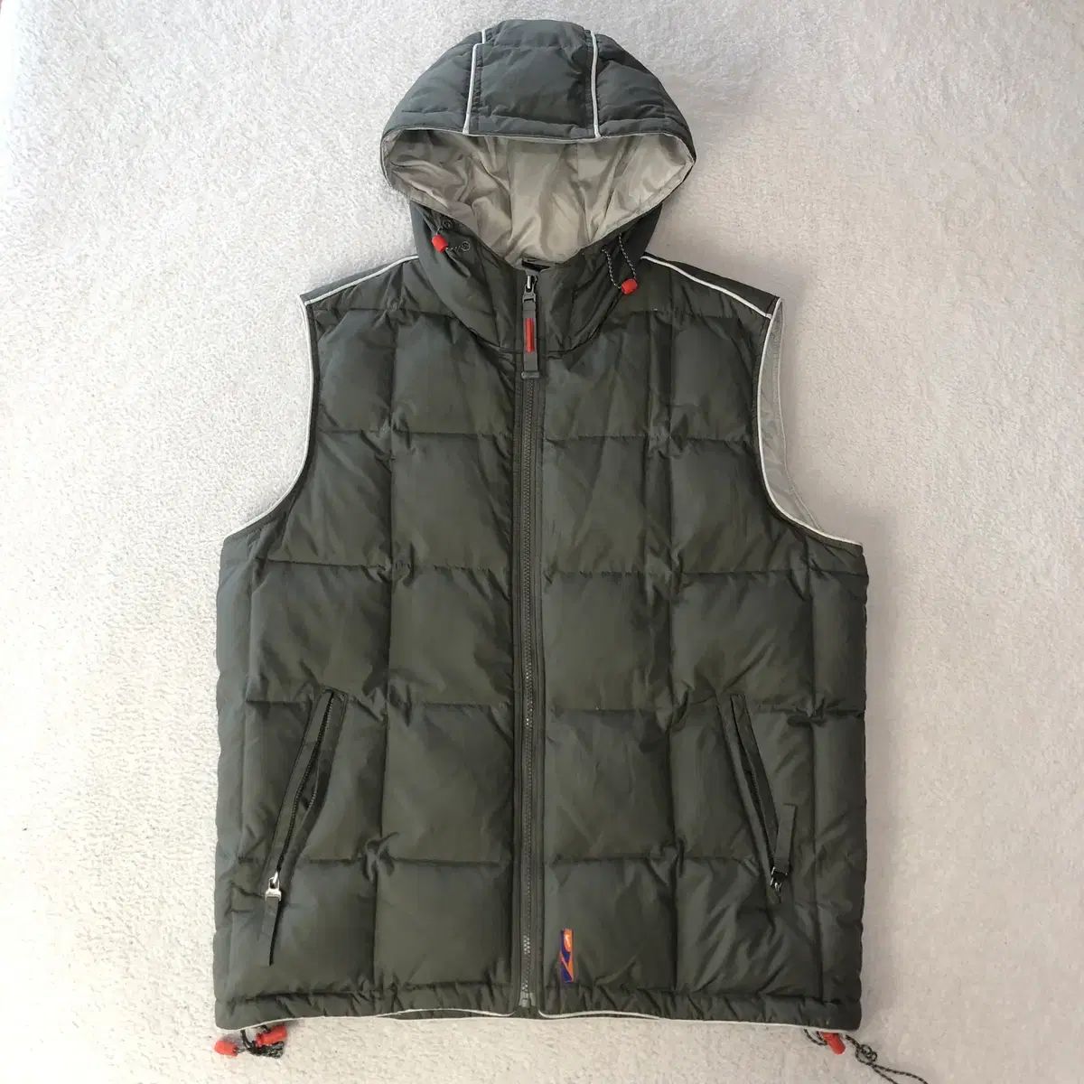 Nike ファー　ダブルジップダウンベスト　y2k 2000年代 NIKE ダウンベスト ナイキ 00年代 古着 Nike ファー ダブルジップ