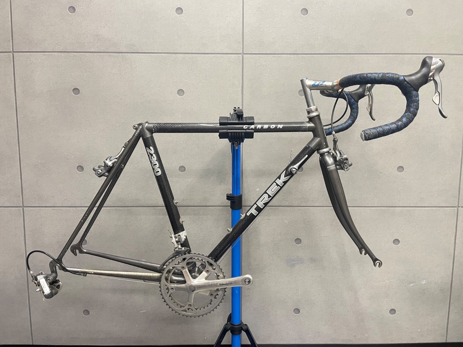 W0213 □未整備品□TREK トレック 2300 Carbon 90年代推定 2×8s ロード 