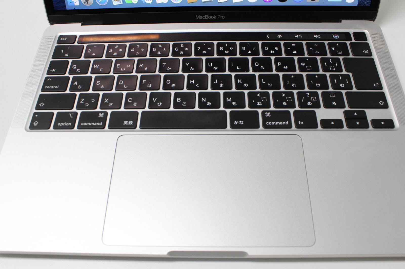 MacBook Pro（13インチ,2020,Thunderbolt 3ポートx 2）256GB/8GB 