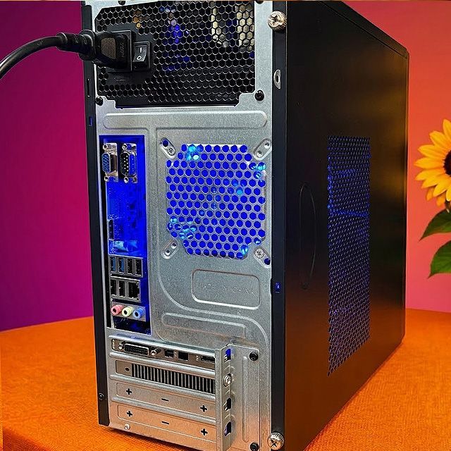 快適i7ゲーミングPC ヴァロラント/FF動作確認済 SSD付 - メルカリ
