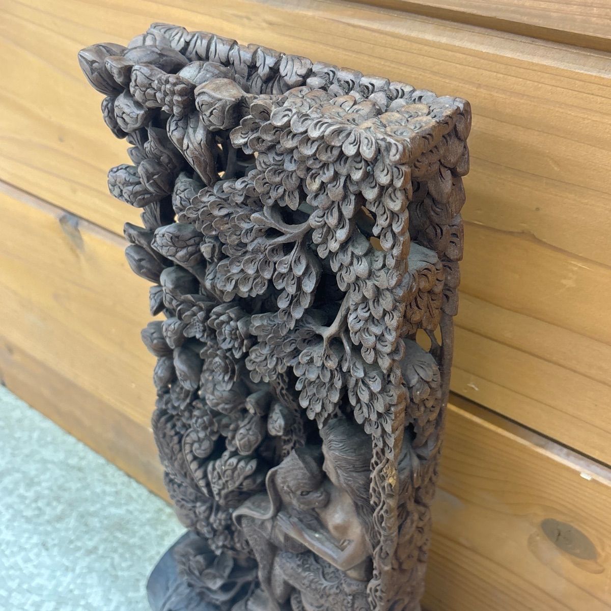 バリ島木彫像 立体透かしぼり高さ約49cm 幅約33cm 厚み約9cm 【公式通販】