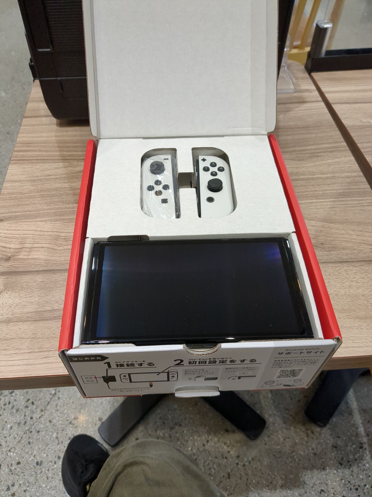 2022年製 Nintendo Switch 有機ELモデル ホワイト 完品 美品 動作確認 