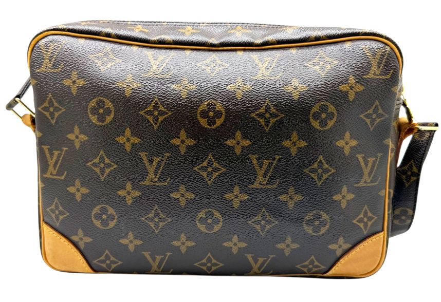 【中古】LOUIS VUITTON ルイヴィトン モノグラム ナイル ブラウン M45244 AR1000 モノグラムキャンバス ヴィンテージ ショルダーバッグ 鞄　かばん　肩掛け メッセンジャーバッグ レディース　メンズ　女性用　男性用 【ブランドギャラリー東心斎橋店】 中古】LOUIS VUITTON ルイヴィトン モノグラム ナイル ブラウン M45244