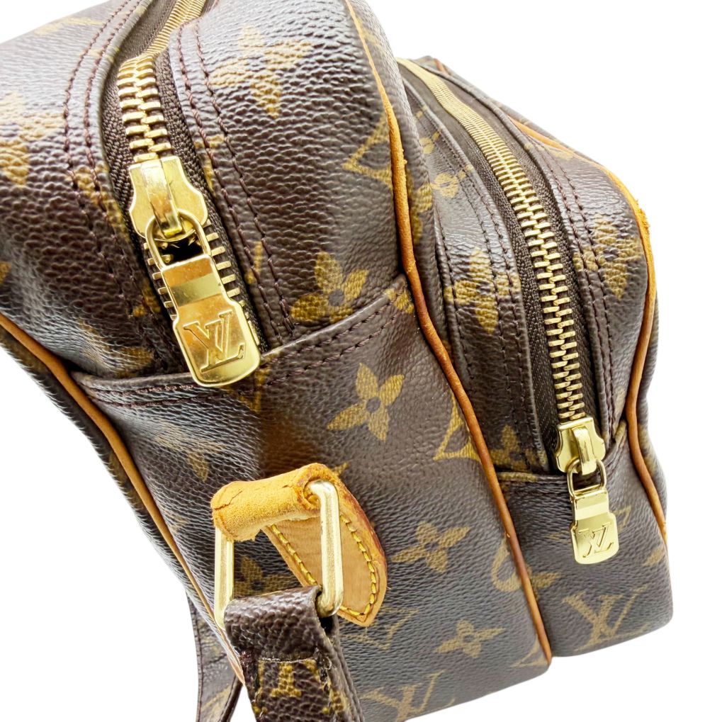 【中古】LOUIS VUITTON ルイヴィトン モノグラム ナイル ブラウン M45244 AR1000 モノグラムキャンバス ヴィンテージ ショルダーバッグ 鞄　かばん　肩掛け メッセンジャーバッグ レディース　メンズ　女性用　男性用 【ブランドギャラリー東心斎橋店】 ルイ・ヴィトン LOUIS VUITTON ナイル M45244 ブラウン モノグラム