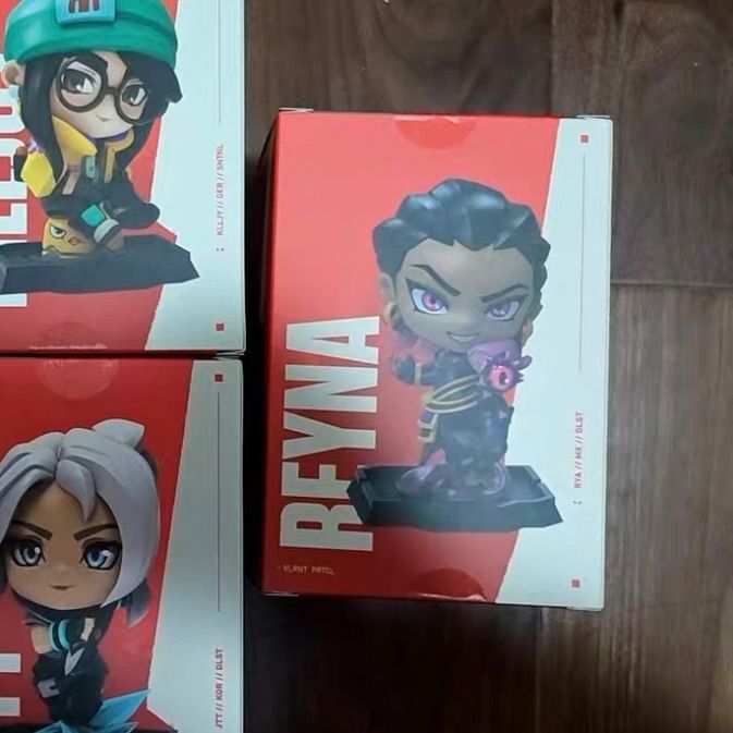 海外限定 レイナ VALORANT フィギュア Riot Games 正規品 デフォルメ
