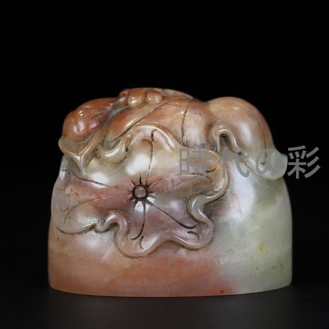 中国古美術 旧蔵 寿山芙蓉石【荷塘秋色楕円印章】文房具 印章 印材 篆刻 書道具 中国古美術 旧蔵 寿山芙蓉石【荷塘秋色楕円印章】薄意彫刻 書道 印材