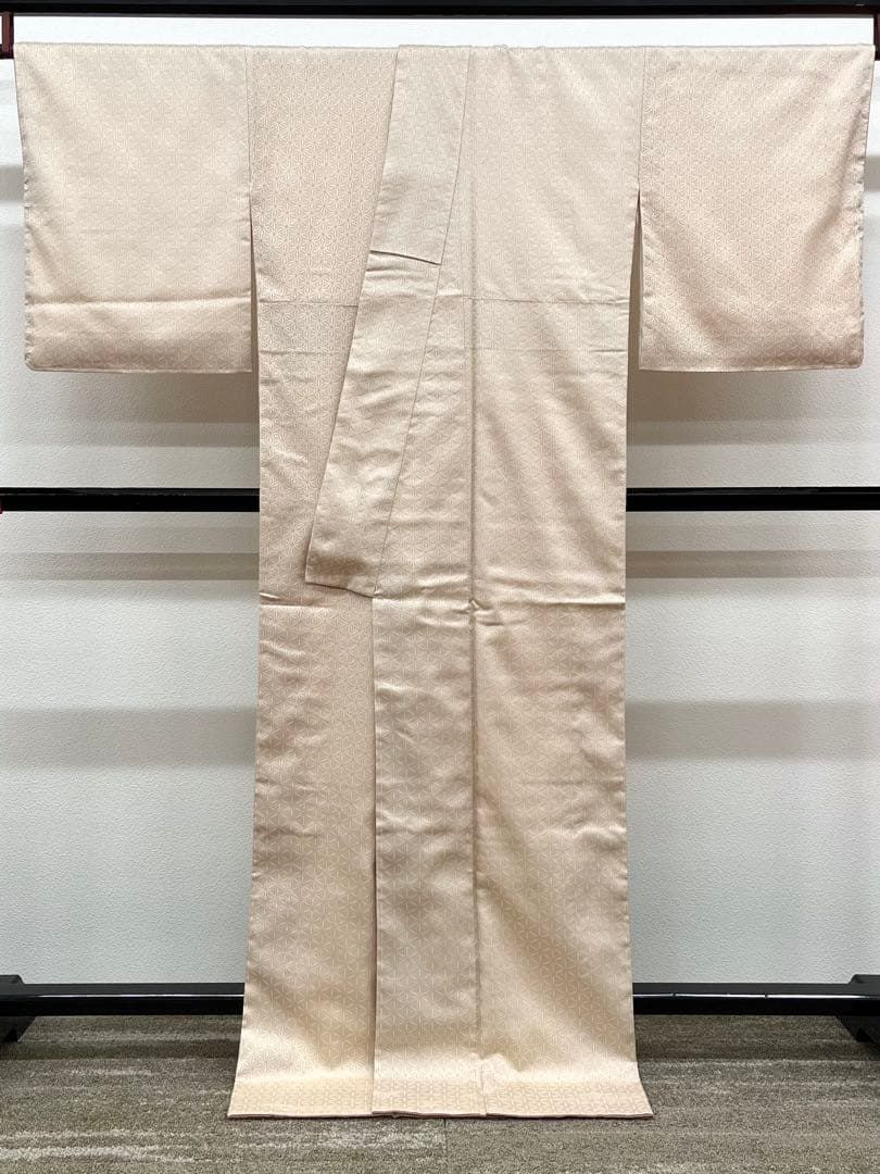御召 小紋 ぼかし八掛 正絹 躾糸付き A300 - メルカリ