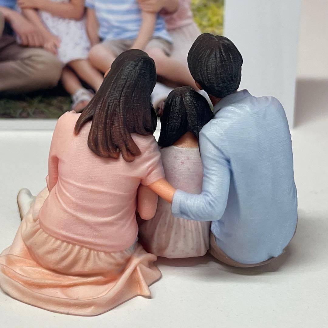 1/18 ミニチュア　フィギュア　家族 ドールハウスに　1/64より大 ミニカー ミニチュア フィギュア 家族 完成品 ドールハウスに 1/64より大