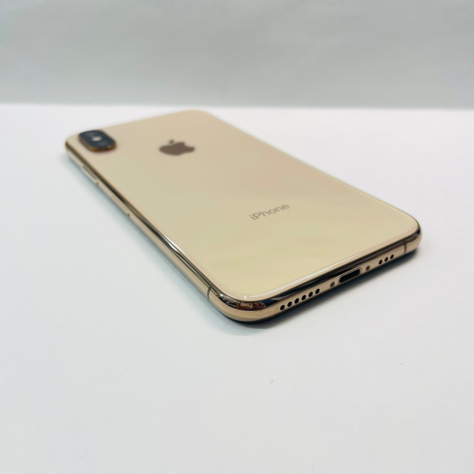 iPhone XS 64GB ゴールド SIMフリー 電池100% - メルカリ