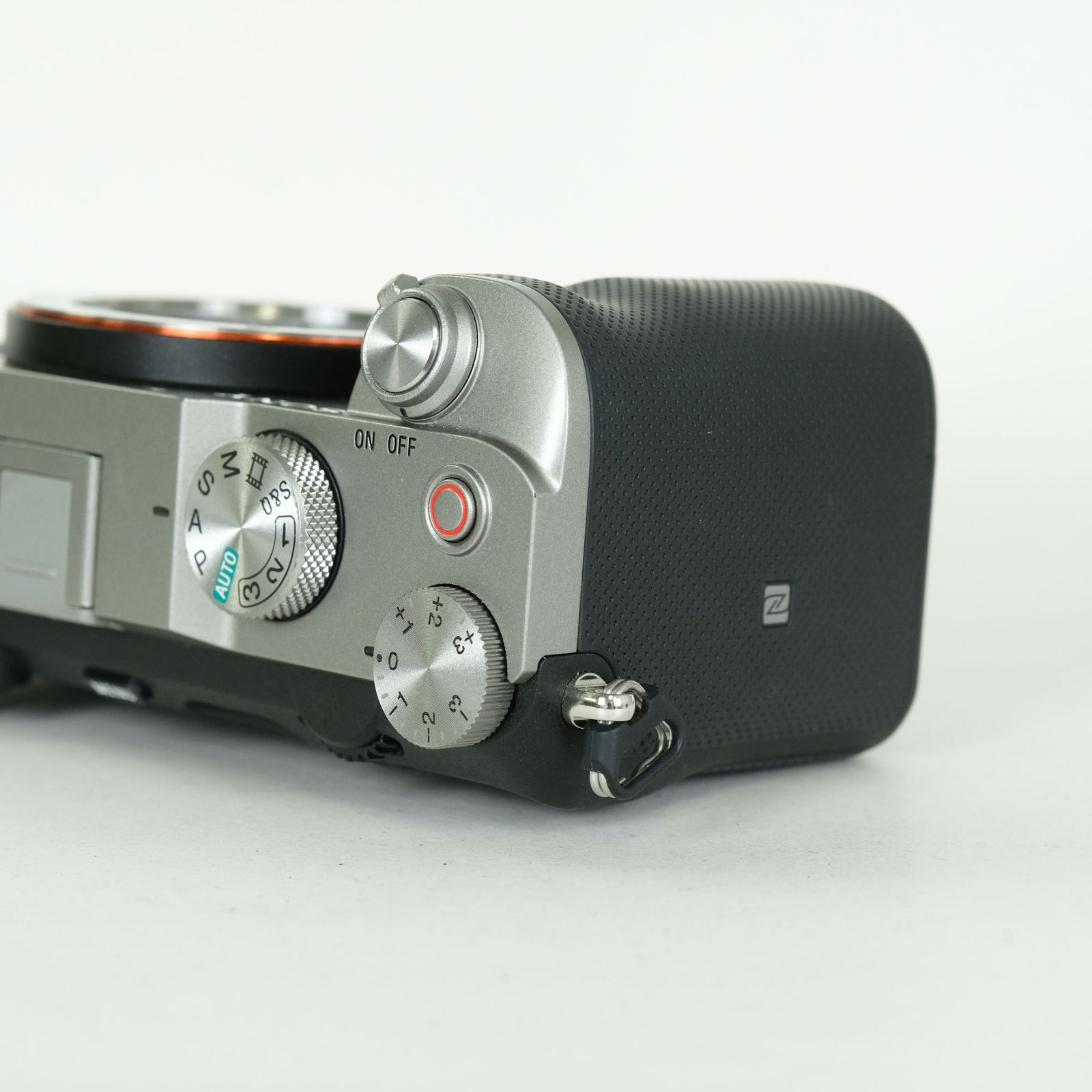 美品 | シャッター数911回] SONY α7C（ILCE-7C） [ボディ シルバー 
