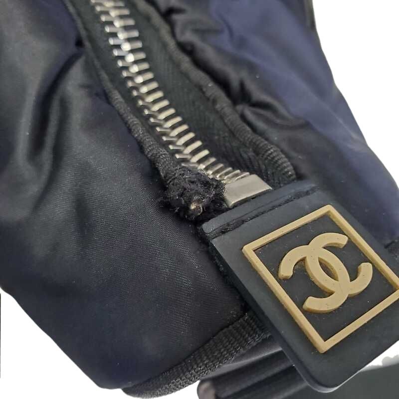 CHANEL シャネル スポーツライン ブラック ナイロン ショルダーバッグ