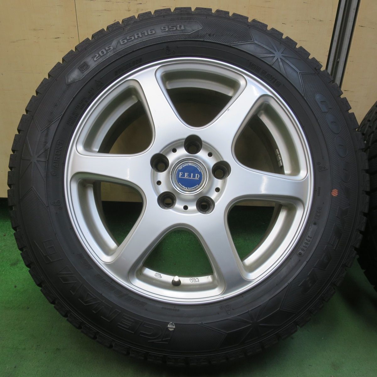 4本価格☆スタッドレス 205/65R16 グッドイヤー アイスナビ6 FEID 