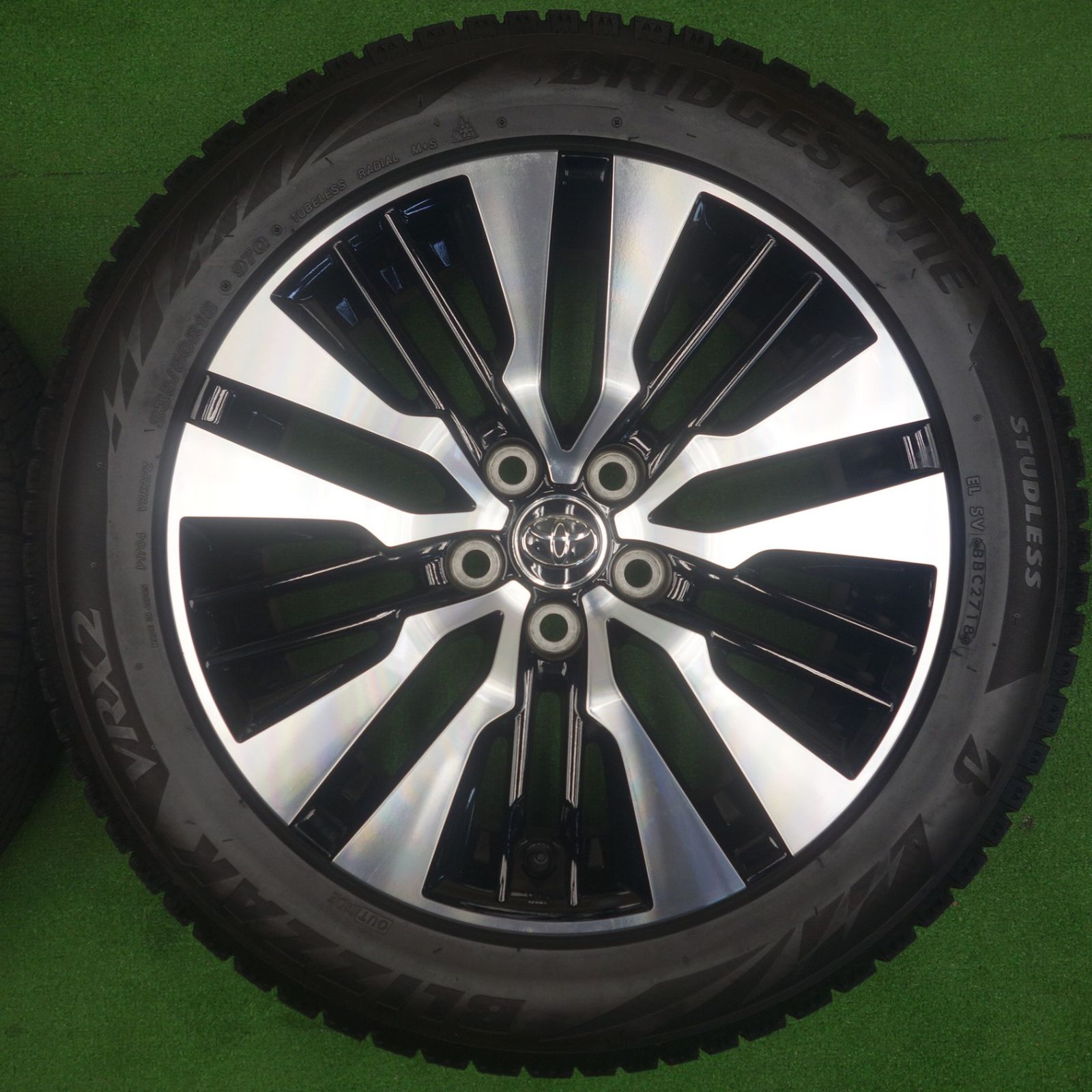バリ溝美品‼️アルファード外し235/50R18 BLIZZAK VRX2 4本 バリ溝！キレイ！9分☆トヨタ 30系 アルファード ヴェルファイア SC ZG