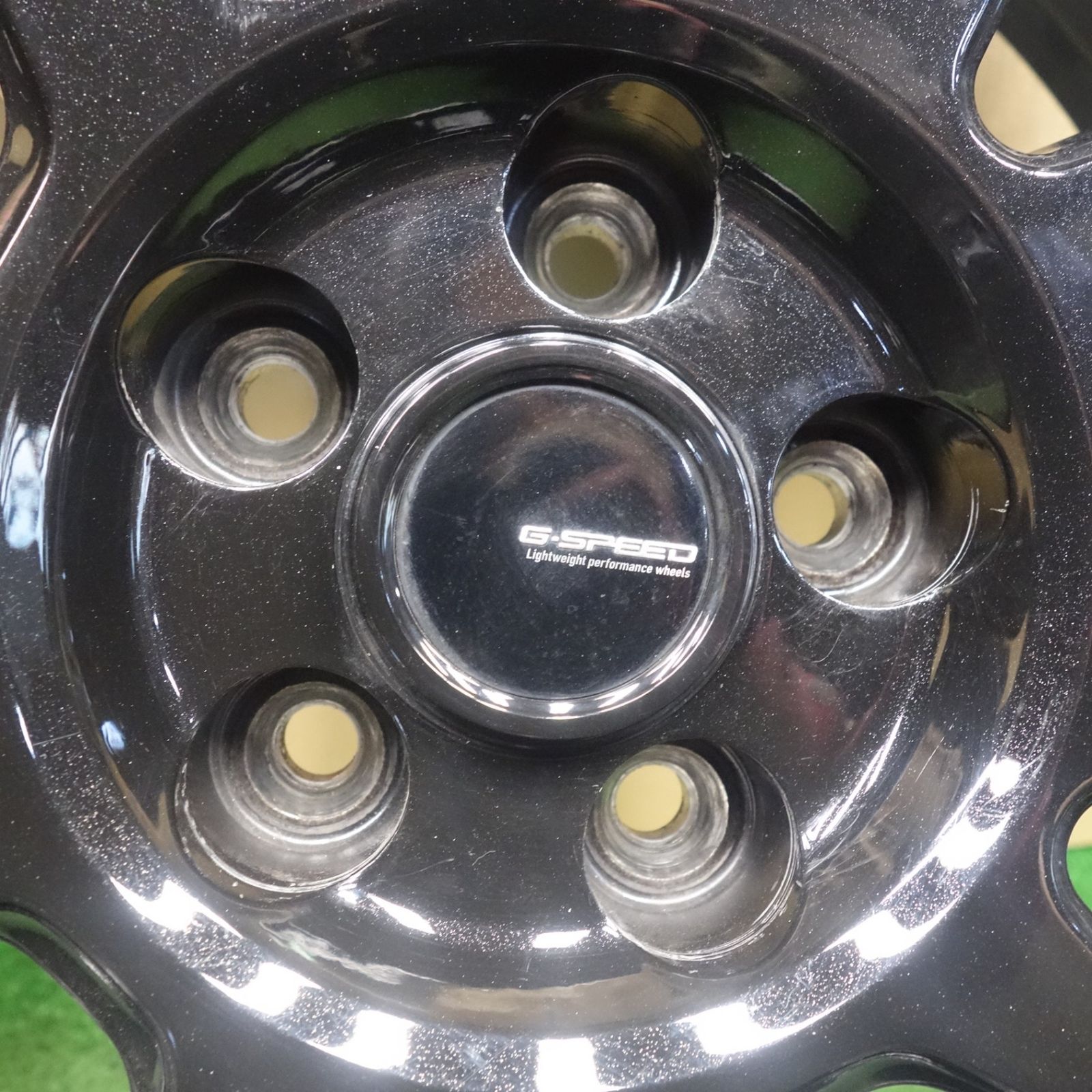 バリ溝！22年！9.5分☆プリウス 等 215/45R17 スタッドレス ダンロップ 