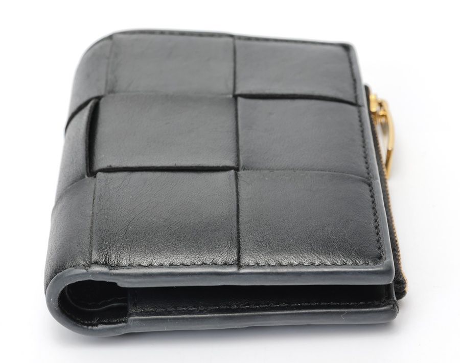 ボッテガヴェネタ / BOTTEGA VENETA　スモール カセット 二つ折りファスナーウォレット　706010　イントレチャートレザー　ブラック 【中古】 BOTTEGA VENETA（ボッテガ・ヴェネタ） Cassette intrecciato カセット