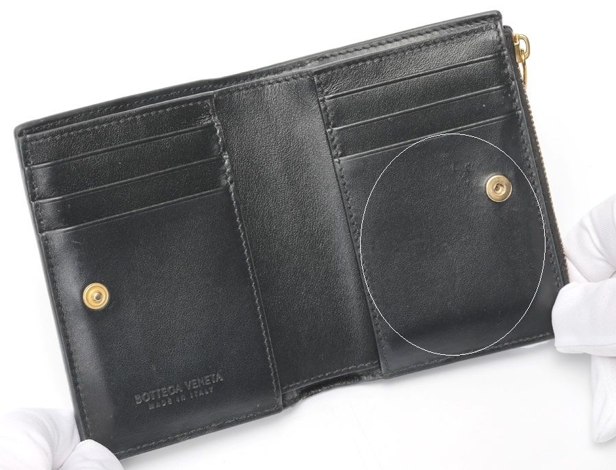 ボッテガヴェネタ / BOTTEGA VENETA　スモール カセット 二つ折りファスナーウォレット　706010　イントレチャートレザー　ブラック 【中古】 ボッテガヴェネタ / BOTTEGA VENETA スモール カセット 二つ折り