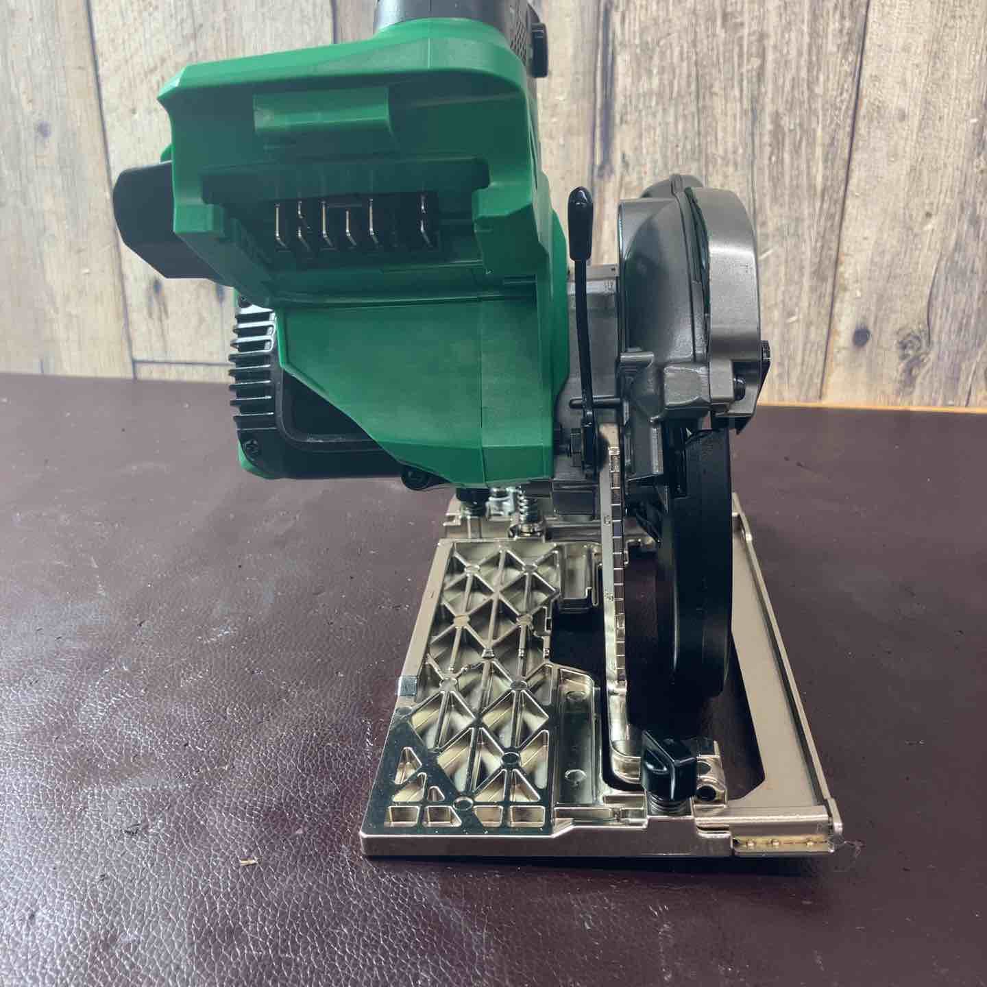 中古品】 ハイコーキ(HIKOKI ※旧:日立工機) コードレス丸のこ C3605DB 