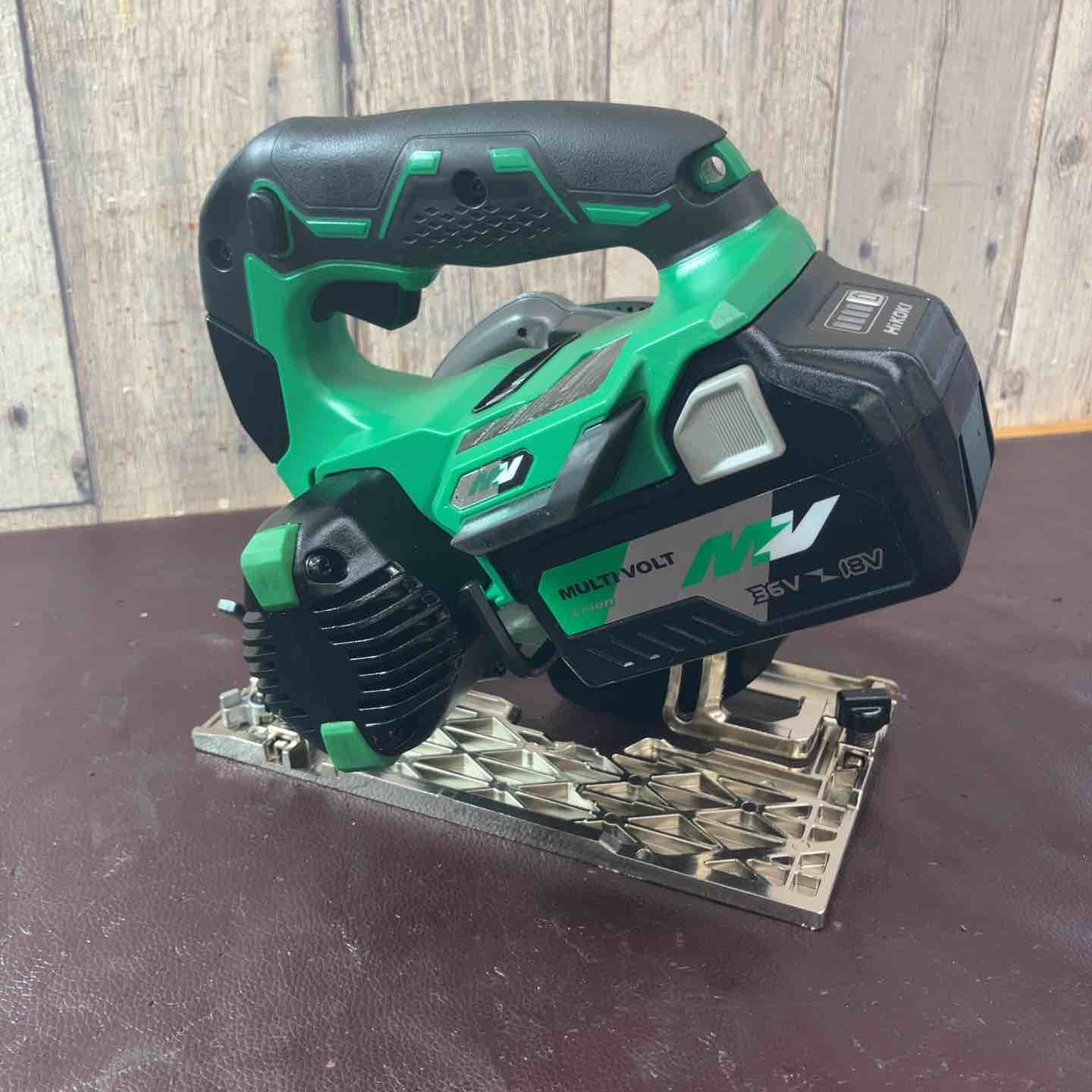 中古品】 ハイコーキ(HIKOKI ※旧:日立工機) コードレス丸のこ C3605DB 